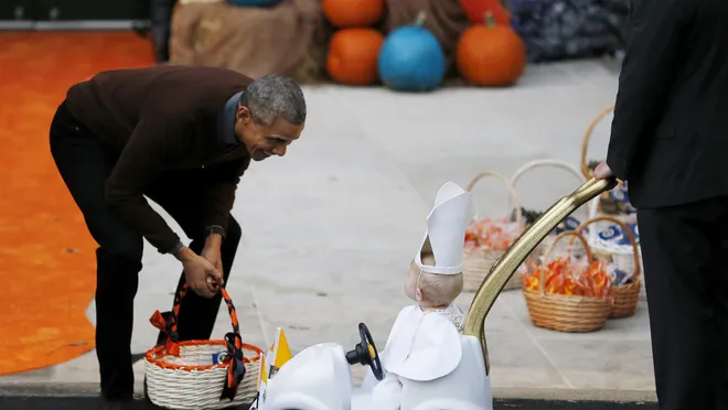 How the End of Daylight Saving Time Could Impact Halloween
