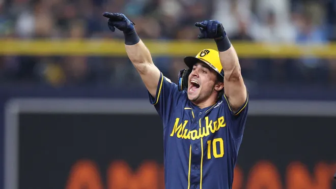 Brewers World Series run nearly over after credible Game 3 win