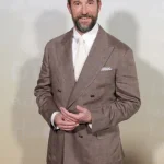 Who is Noah Wyle? Sexiest Man Alive 2026