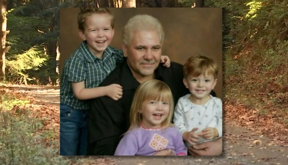 Deer hunter wanted after bullet pierces Oregon home, killing father of five
