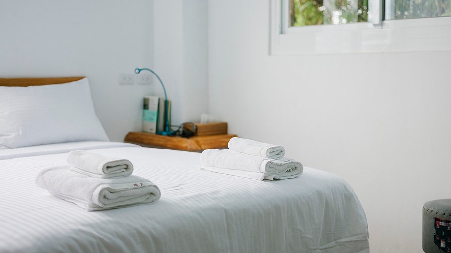 Airbnb cracks down on payment chores with new rules for hosts