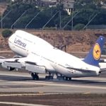 Huge airliner aborts landing on LAX runway