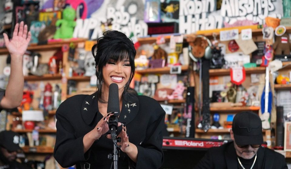 Watch Cardi B Blaze Through Her Small Desk Performance With No Brakes