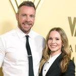 Kristen Bell's Daughter Takes 'Sneaky Photos' of Dax Shepard for Her