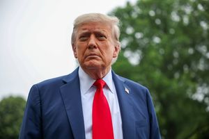 Trump executive order allows red-tinted diesel tax-free on highways Trump executive order allows red-tinted diesel tax-free on highways