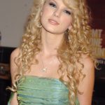 Happy Birthday to Taylor Swift's 'Debut': New Q&A