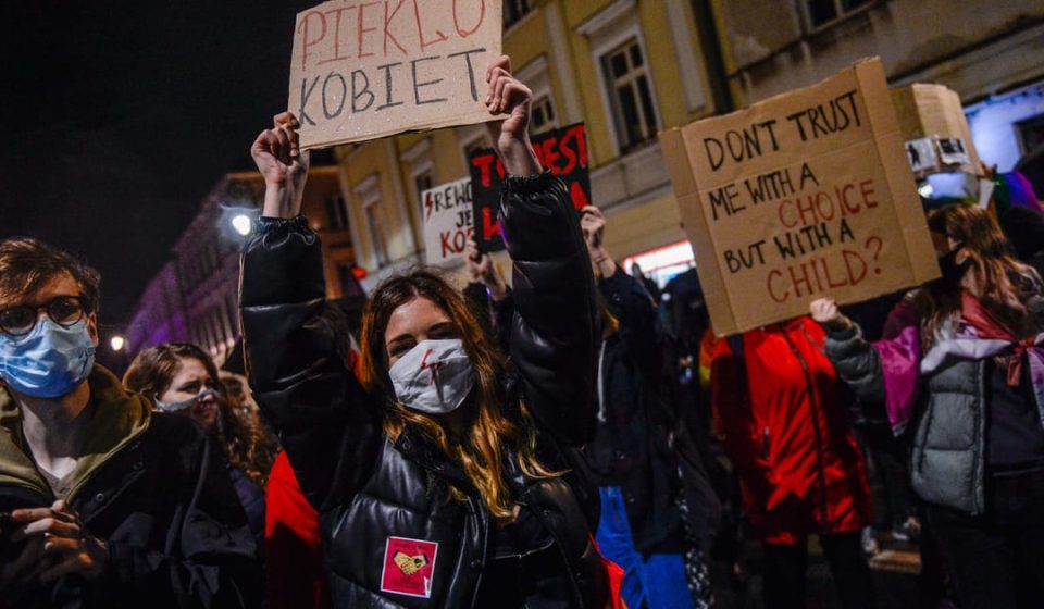 Polish government votes to relax abortion laws to defy conservative president – POLITICO Polish government votes to relax abortion laws to defy conservative president – POLITICO