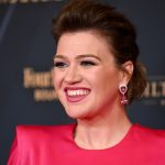 Kelly Clarkson slams Brooklyn store, company defends itself
