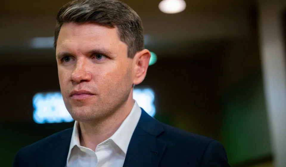 Harry Enten raises the “big siren” on the Democrats’ chances in the Senate