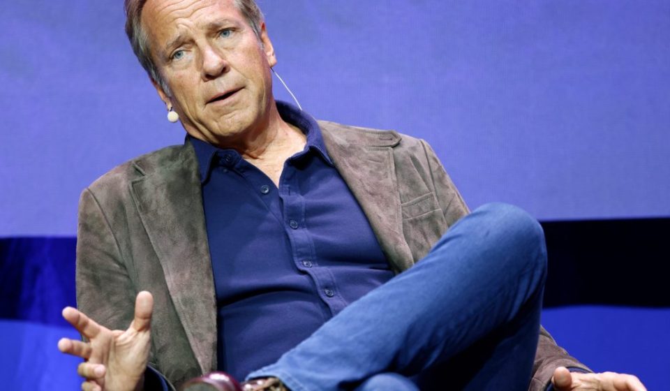Mike Rowe on the great shortage of tradespeople in the United States: “I don’t care about your politics. The math doesn’t care either. Mike Rowe on the great shortage of tradespeople in the United States: “I don't care about your politics. The math doesn't care either.