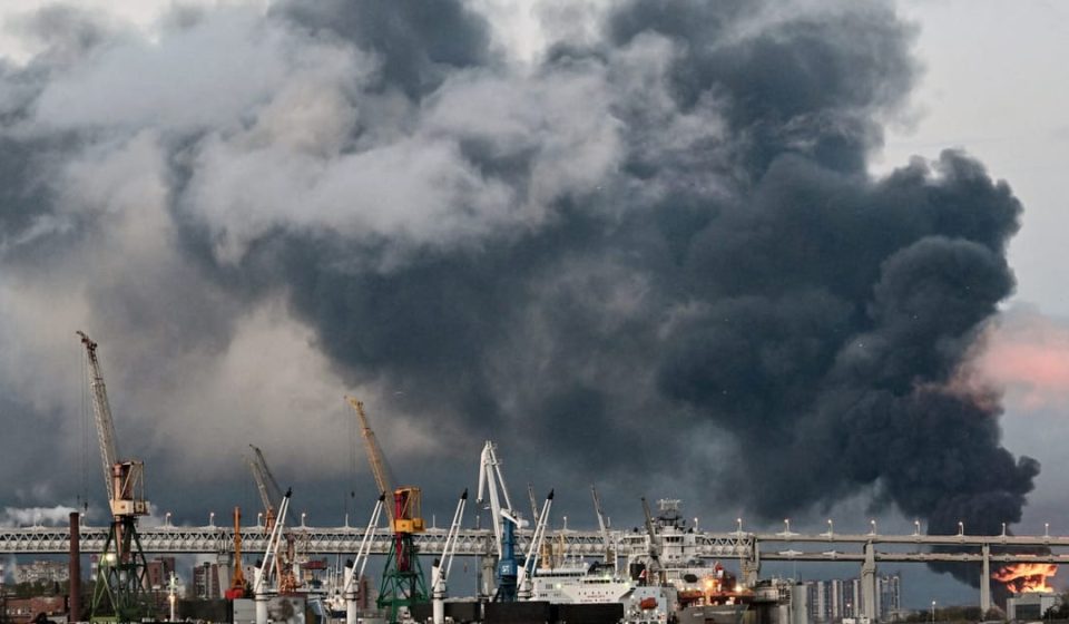 Ukraine hits St. Petersburg oil facility in 'massive' drone attack - POLITICO