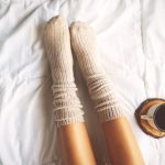 Is it better to sleep with or without socks? Experts speak out