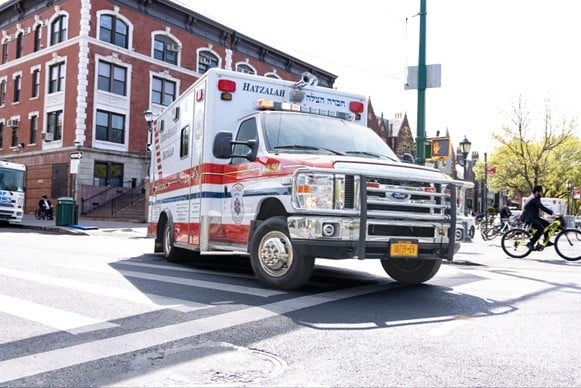 Hatzalah issues meningitis warning in Crown Heights Hatzalah issues meningitis warning in Crown Heights