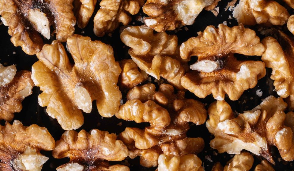The Best Time to Eat Nuts to Support Brain Health