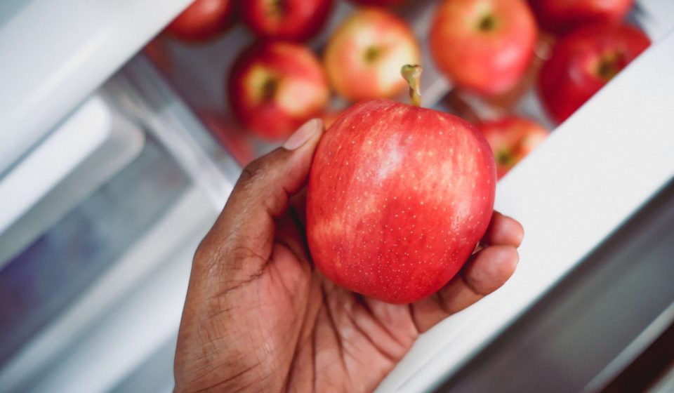 The best time to eat an apple for better blood sugar