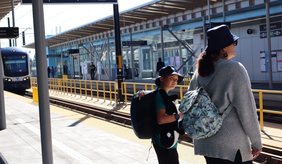 Tens of thousands celebrate Sound Transit's first infill station