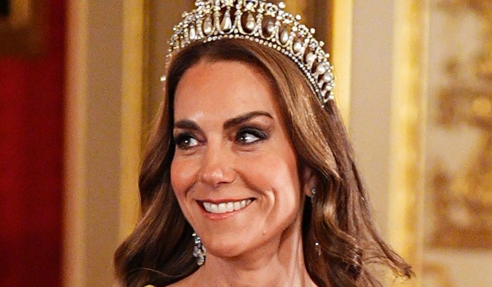 Kate Middleton's sunny yellow dress has a bold keyhole cutout