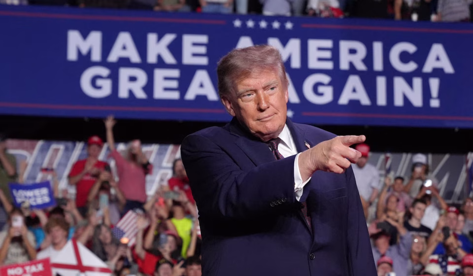 Donald Trump announces he will attend Alabama-Georgia college football game: 'We love it so much'