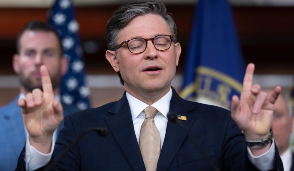 House GOP in “triage mode” in the face of the dreaded blue wave: CNN