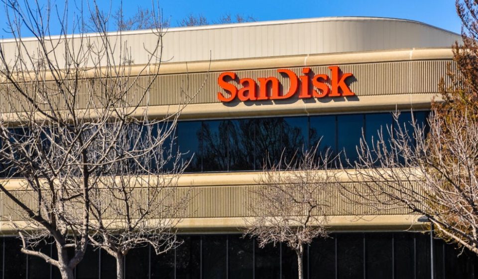 Sandisk Stock Is Down Monday: What's Happening? -SanDisk (NASDAQ:SNDK)