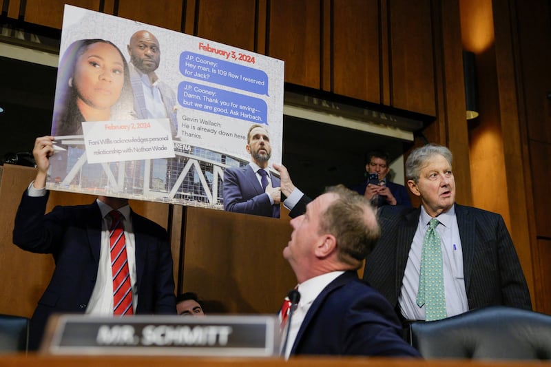 MAGA Senator Eric Schmitt's Epic Flop Takes a Humiliating New Turn