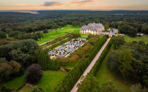 Long Island company wins bid for Oheka Castle in foreclosure auction
