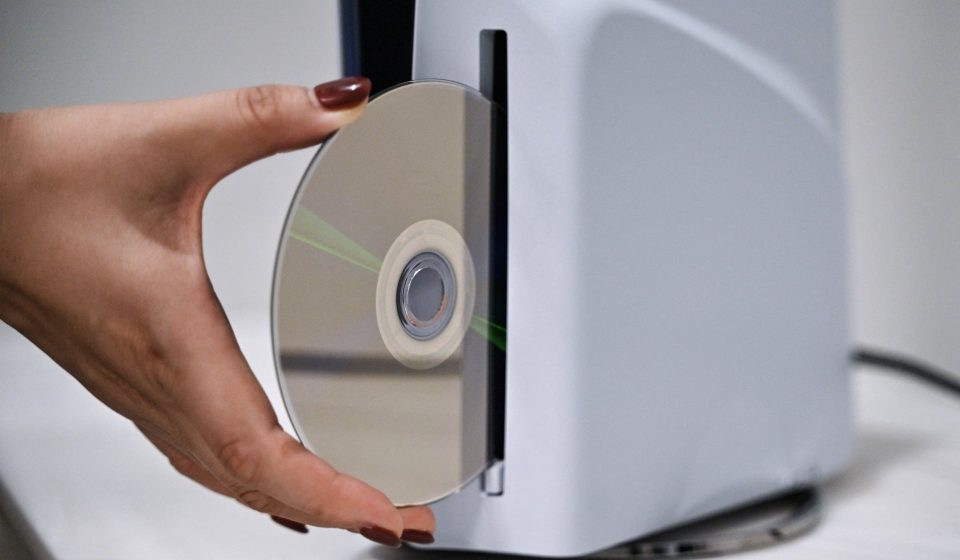 Not just game discs: Sony is also killing its Blu-Ray players