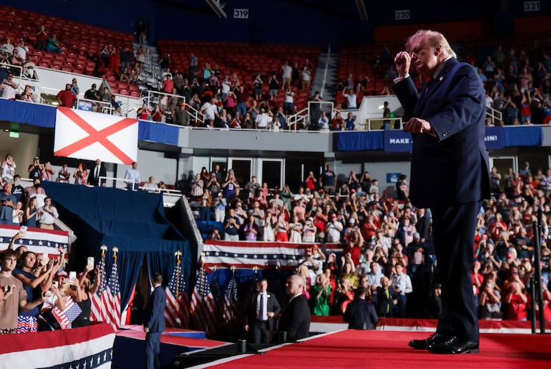 Trump humiliated by empty seats at Red State MAGA Rally