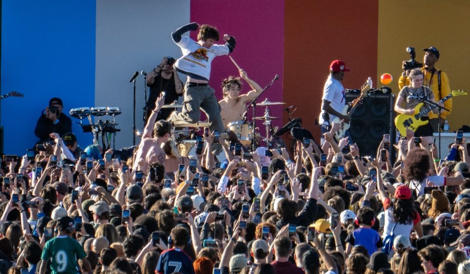 Tourniquet energizes massive crowd and raises thousands of dollars for relief at concert near Washington Monument