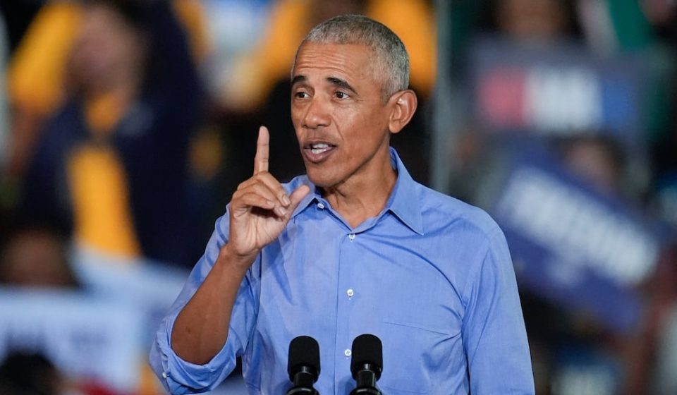 Trump’s reaction to ‘Cheesecake Factory’ joke draws more mockery from Obama Trump's reaction to 'Cheesecake Factory' joke draws more mockery from Obama