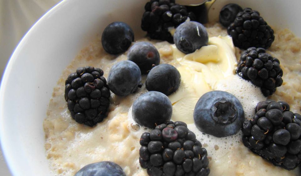 7 Breakfast Foods With Even More Protein Than Eggs to Add to Your Morning Rotation