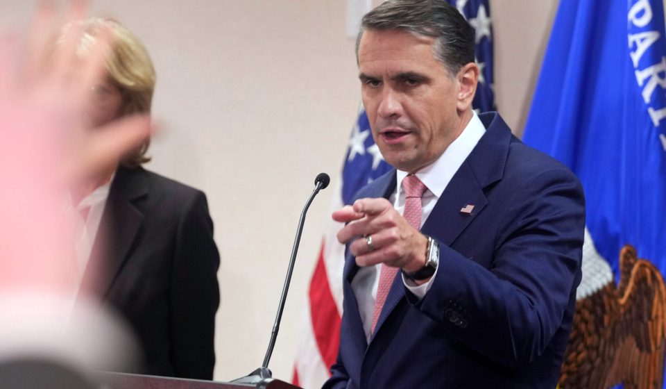 Blanche threatens “a number of states” with California-style electoral lawsuits