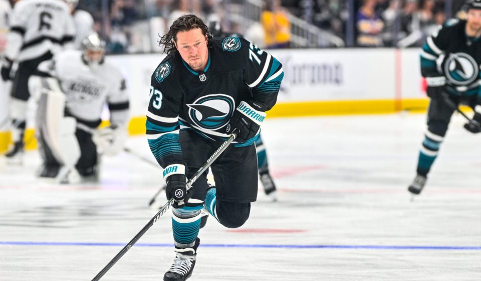 Sharks Insight: Toffoli shows signs of returning for the season Sharks Insight: Toffoli shows signs of returning for the season