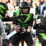Oregon set to start quarterback Brock Thomas against Nebraska