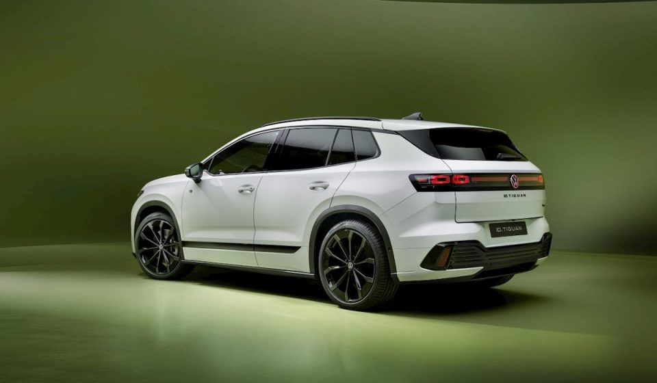 Volkswagen's best-seller becomes EV to replace the ID.4 (Images)