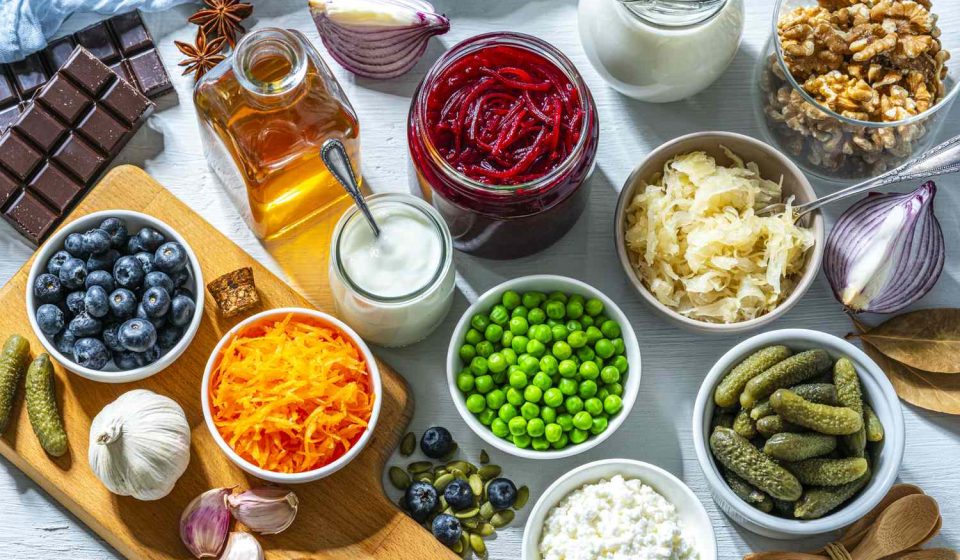 We Asked 3 Dietitians What to Eat for a Healthier Gut: They All Recommended This One