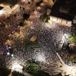 “In three days we can start writing a different history”: masses at anti-government rally demand investigation on October 7