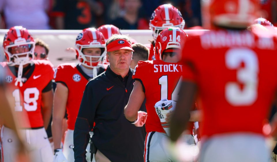 Coaches Poll Top 25 Rankings: Georgia Falls From No. 1 After Home Loss