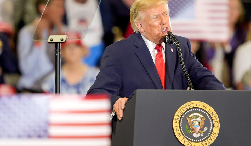 Trump returns to the scene of his political rise as Republicans struggle