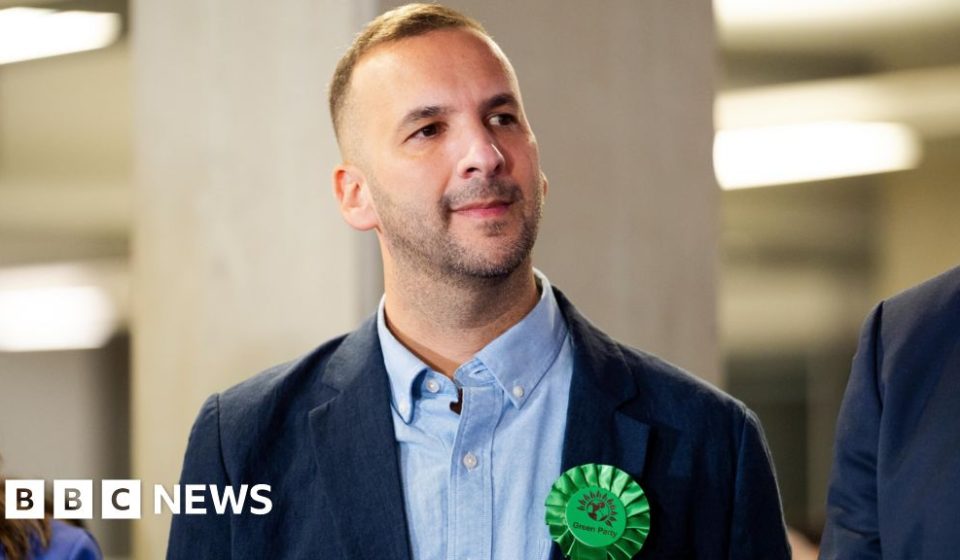 Polanski vows to remain Greens leader despite growing criticism – BBC News Africa Polanski vows to remain Greens leader despite growing criticism - BBC News Africa