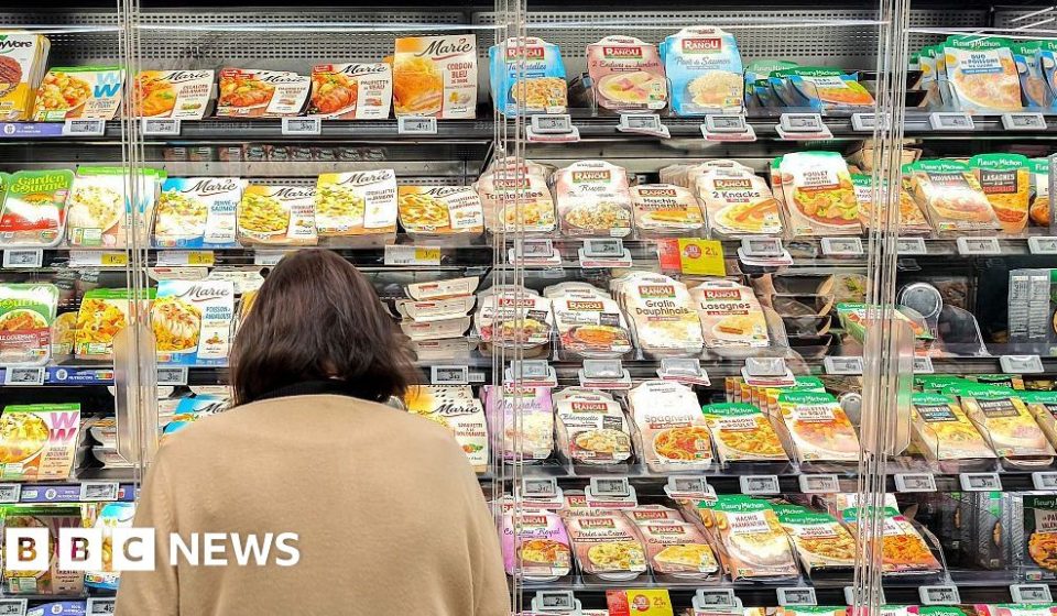French supermarket fridges hit by 'extremely serious' cyberattack - BBC