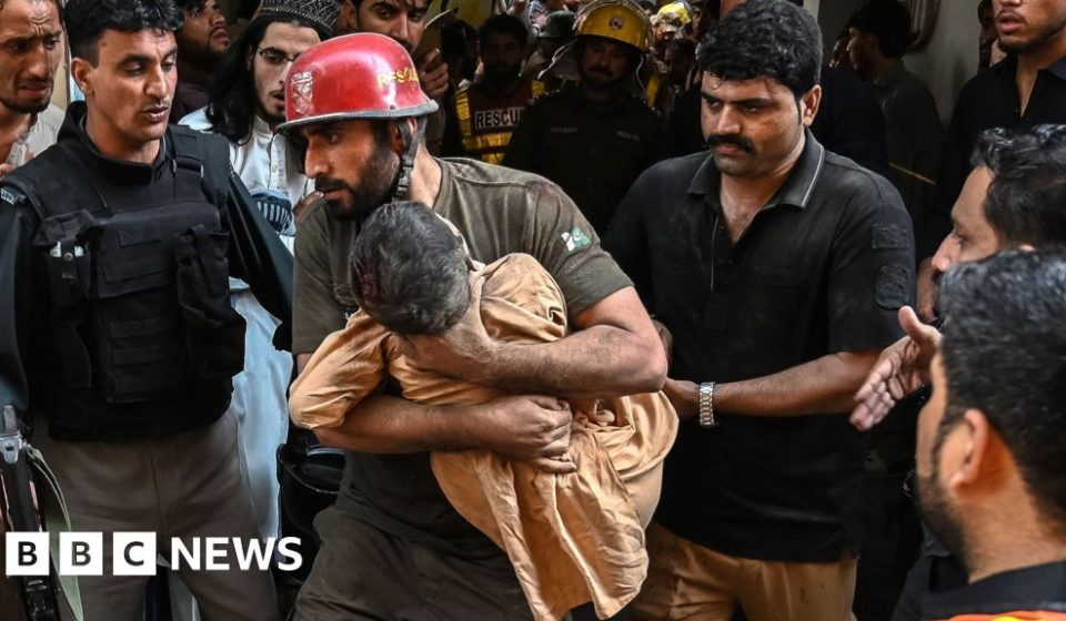 At least 27 students, teachers killed after school roof collapses in Pakistan At least 27 students, teachers killed after school roof collapses in Pakistan