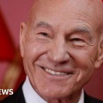 'Irreplaceable legend': tributes pour in for Sir Patrick Stewart - BBC News Africa