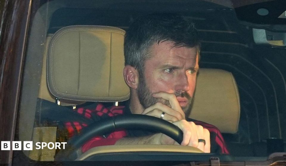 Michael Carrick to remain in charge of Man Utd for Chelsea match