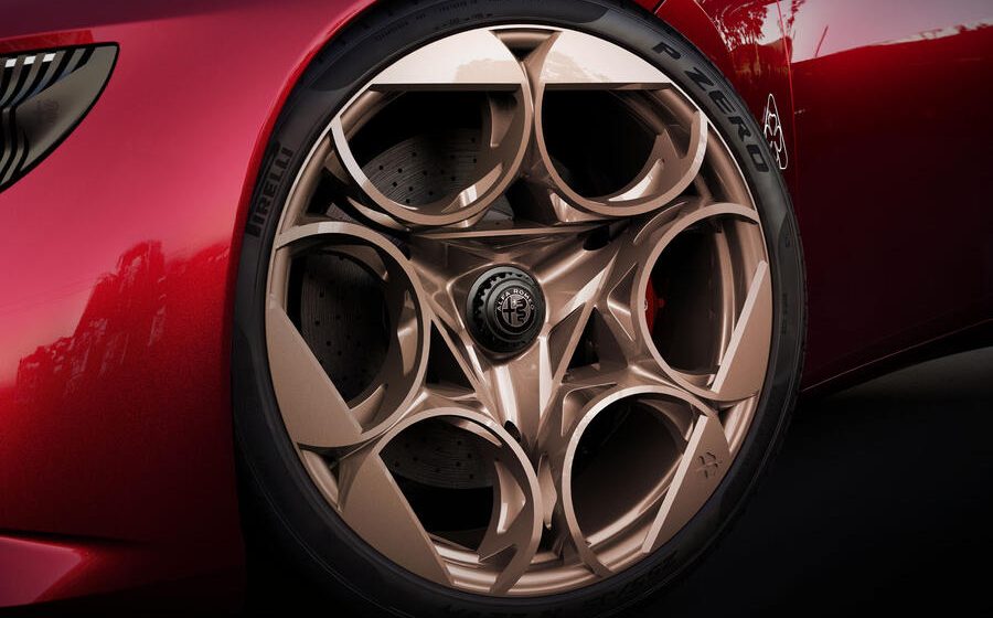 Alfa Romeo Cuorerosso presents the future of the brand – with a twin-turbo V6