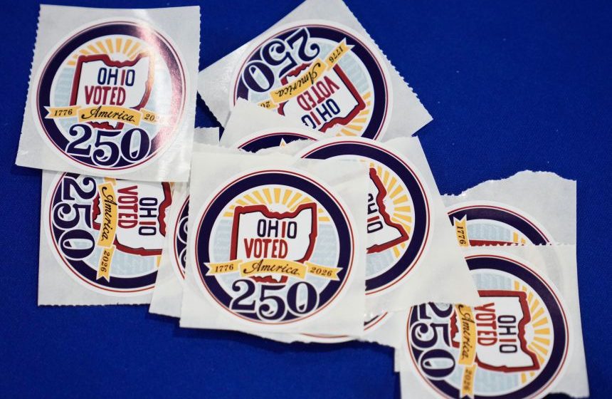 Early voting numbers suggest Democratic gains in Ohio counties most pro-Trump