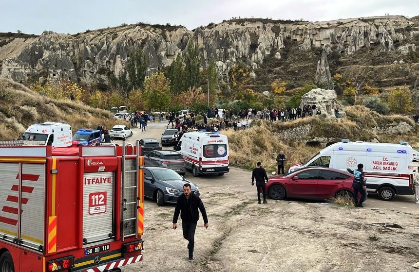 The collapse of a rock formation in the tourist region of Cappadocia in Türkiye leaves at least three dead.