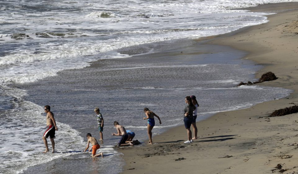 A perfect storm: Waves and tides could flood Bay Area shorelines this week