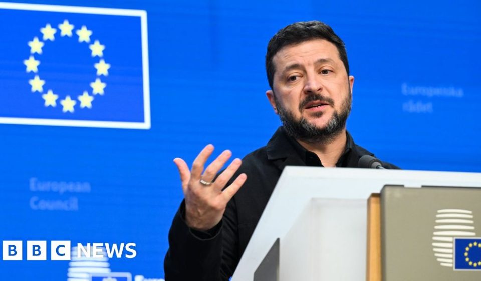 Zelensky says Ukraine has right to defend itself after Trump calls latest strikes ‘disgrace’ Zelensky says Ukraine has right to defend itself after Trump calls latest strikes 'disgrace'