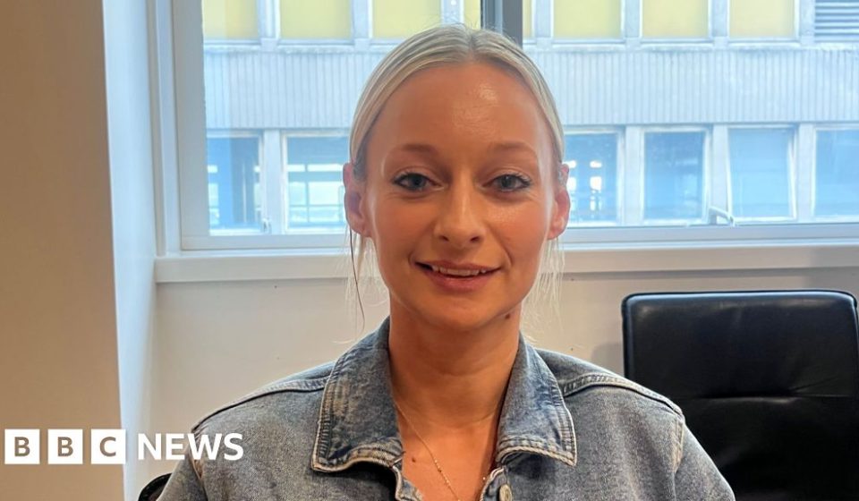 'My treatment was a miracle,' says stroke patient as new 24-hour service rolls out - BBC